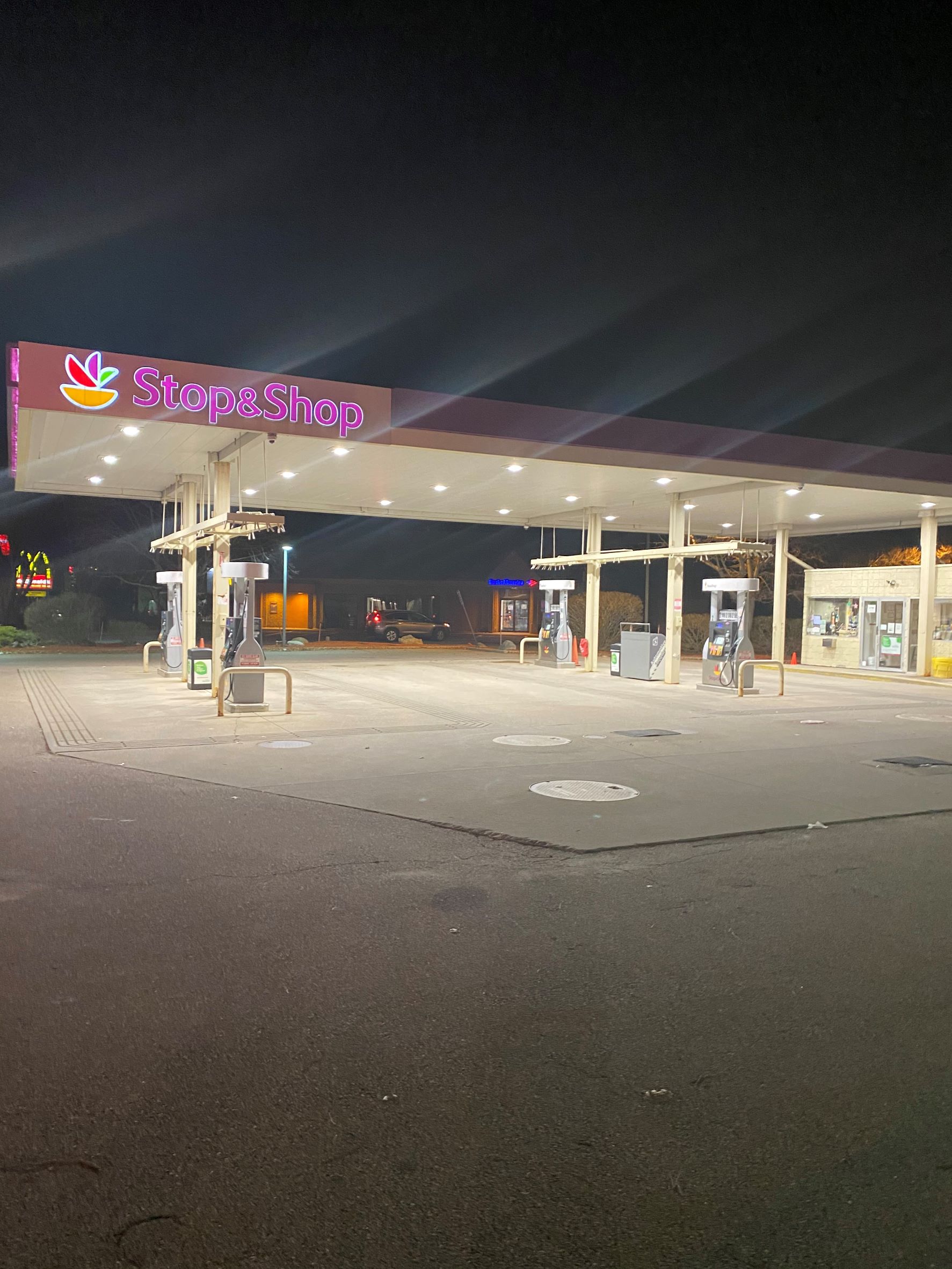 Stop And Shop Gas Station - pf4rqli